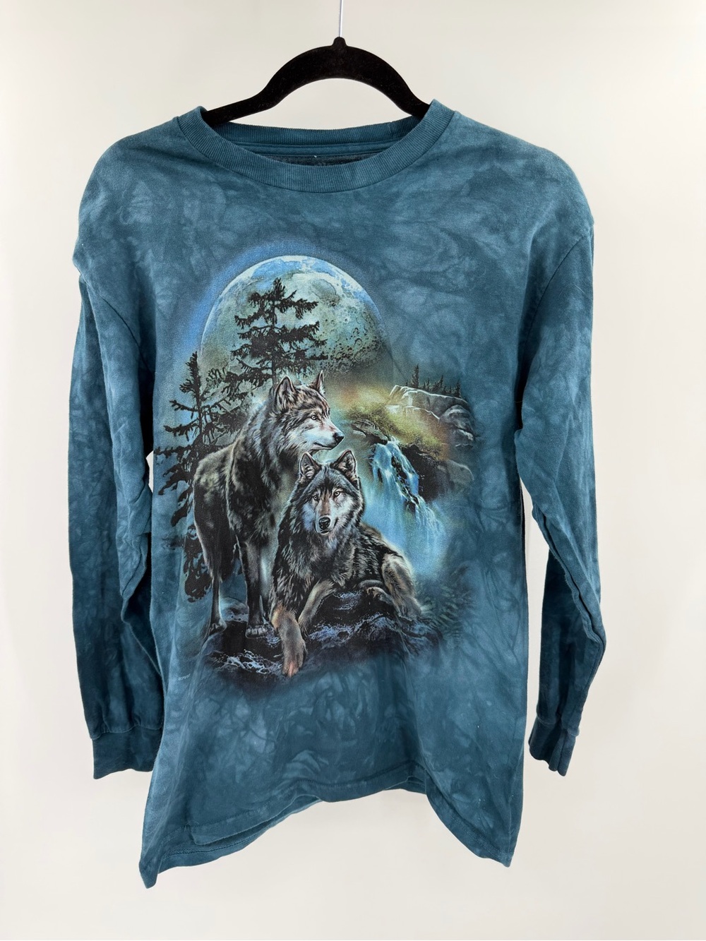 The Mountain Tee Blue Tie Dye Wolves Graphic Longsleeve Womens Medium